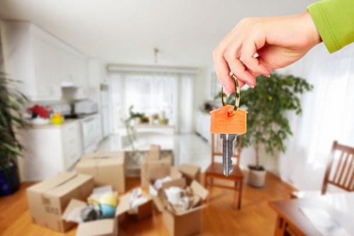 Professional packing services in Wapping for a smooth home move