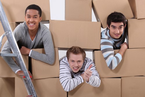 Wapping storage services for homes and businesses in London