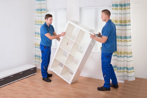 Business and household mobile self storage service in Wapping