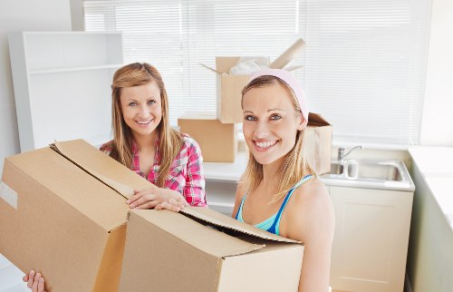 Secure storage units used for removals and storage in Wapping during a home move
